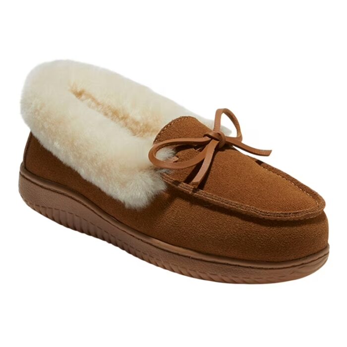 Dluxe By Dearfoams Shearling Moc with Fur Casing Slippers Chestnut Brown 8M