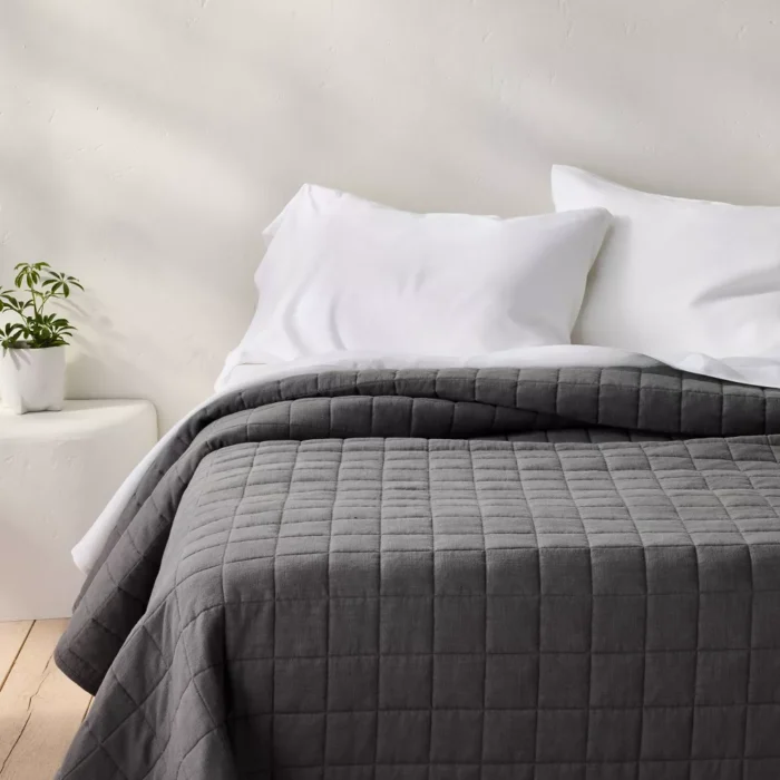 King Heavyweight Linen Blend Quilt Dark Gray - Casaluna: Rayon & Cotton, OEKO-TEX Certified, Machine Washable