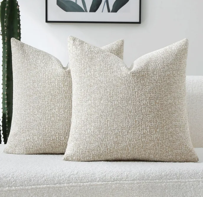 FUTEI Cream Chenille Decorative Throw Pillow