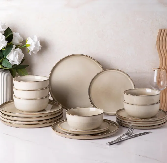 GBHOME Ceramic Dinnerware Sets for 6, 16 Pieces Stoneware Plates and Bowls Sets, Scratch Resistant Dishes, Dishwasher & Microwave Safe, Reactive
